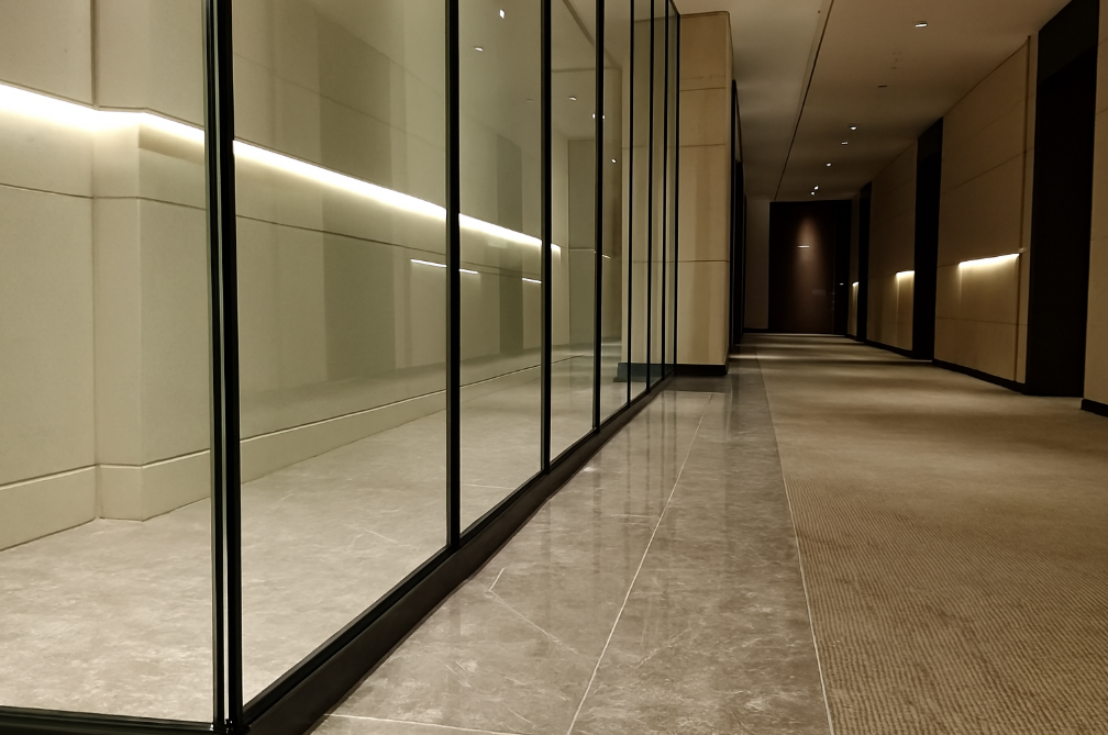 Hotel Corridor Screen U Channels