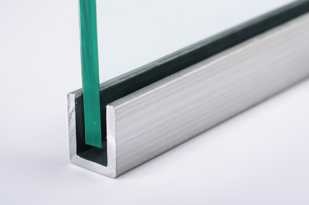 what is u channel for glass